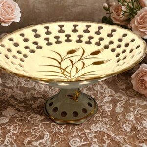 Lefton Cream & Golden Wheat Pierced Pedestal Candy Dish Gold Rim